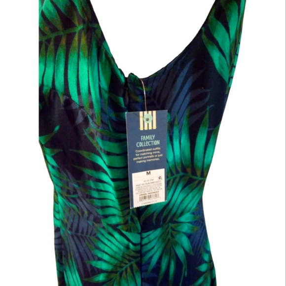 FAMILY COLLECTION dresses - Picture 5 of 7